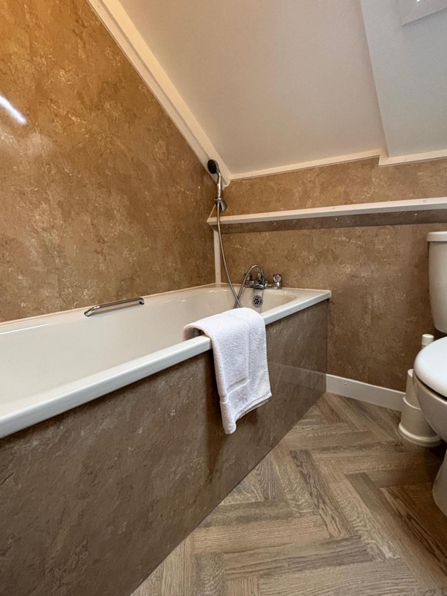 The Seacliffe - Whitby Hotel ภายนอก รูปภาพ
