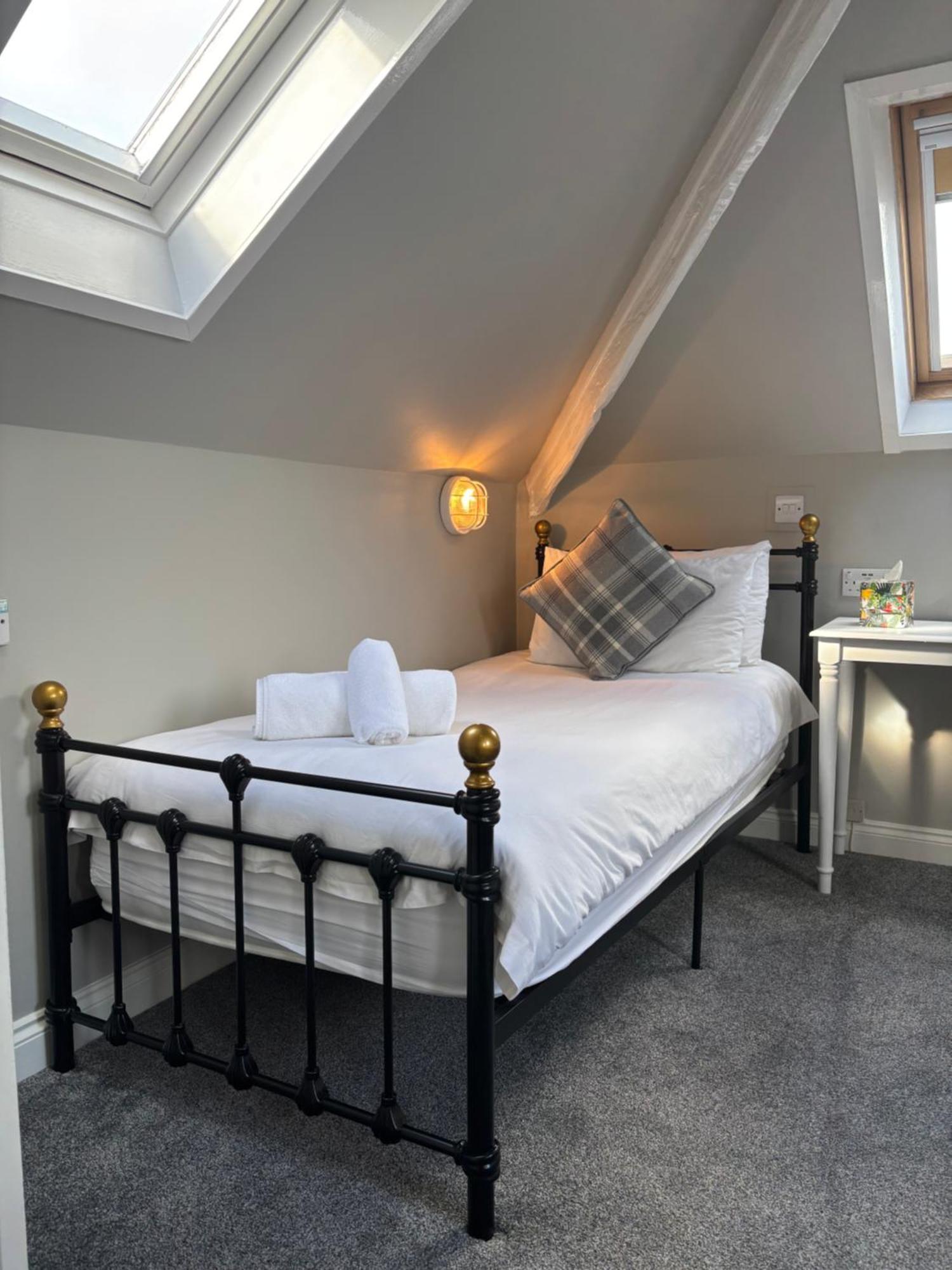 The Seacliffe - Whitby Hotel ภายนอก รูปภาพ
