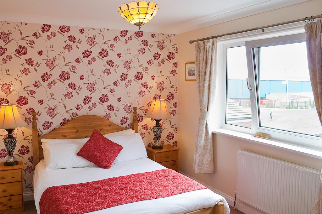 The Seacliffe - Whitby Hotel ภายนอก รูปภาพ