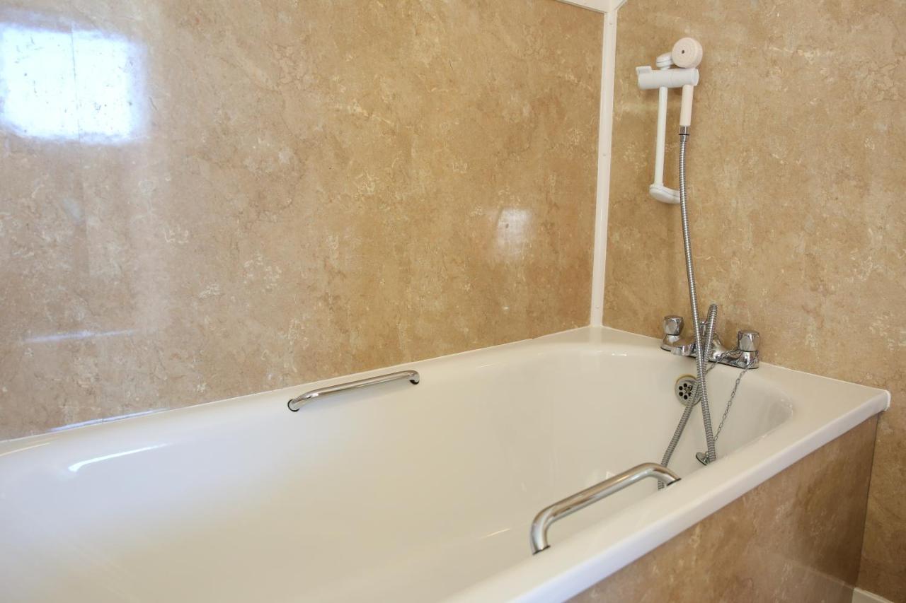 The Seacliffe - Whitby Hotel ภายนอก รูปภาพ